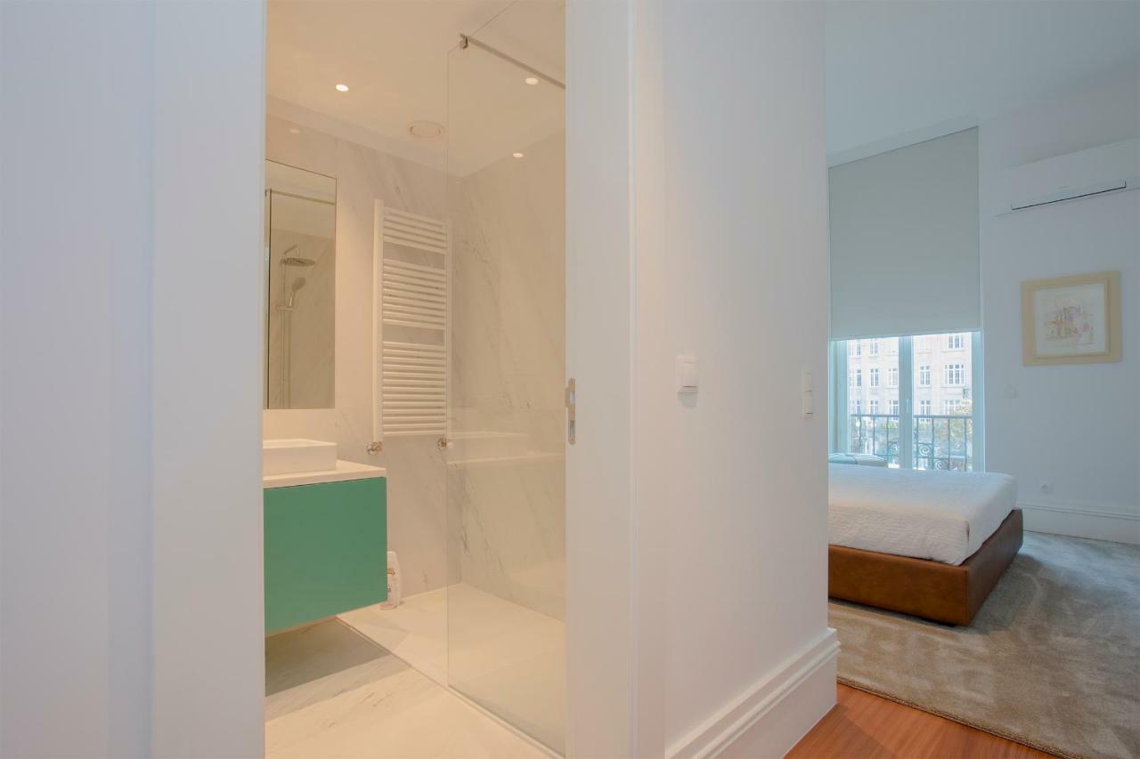 Liiiving In Porto | Aliados Luxury Apartments מראה חיצוני תמונה
