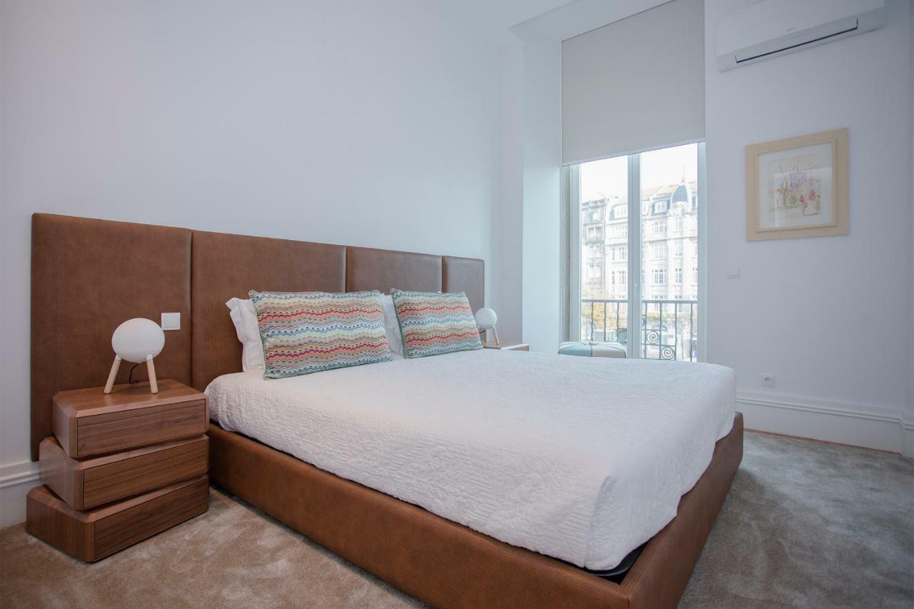 Liiiving In Porto | Aliados Luxury Apartments מראה חיצוני תמונה